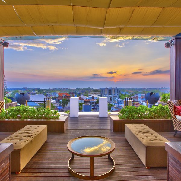 The 18th Rooftop: A Hidden Sunset Spot in Seminyak